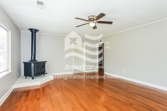 3406 Seneca Ave in Aiken, SC - Foto de edificio - Building Photo