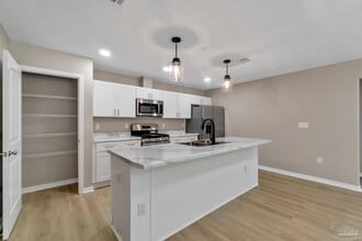 50 Fulton Ave in Pensacola, FL - Building Photo - Building Photo