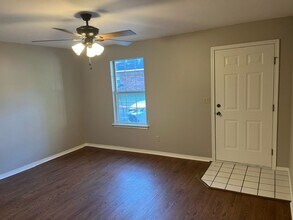 50 Lynnwood Cove in Dover, AR - Building Photo - Building Photo