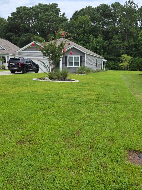 1428 St Dunstan Ct SE in Bolivia, NC - Building Photo