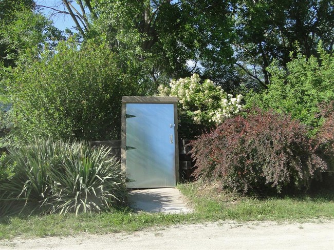 Mulvane Mobile Home Park in Mulvane, KS - Foto de edificio - Other