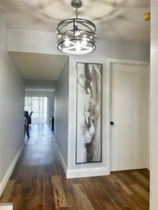 7903 Willow Springs Dr in Wellington, FL - Building Photo - Building Photo