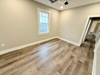 8429 Apple St, Unit 2A in New Orleans, LA - Foto de edificio - Building Photo