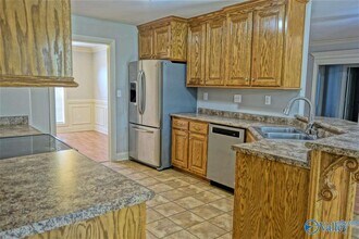 16992 Woodhaven Dr in Athens, AL - Building Photo - Building Photo