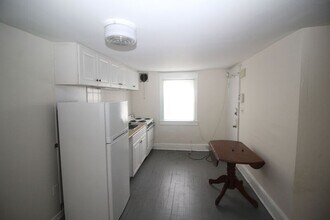 3303 Guilford Ave in Baltimore, MD - Building Photo - Building Photo