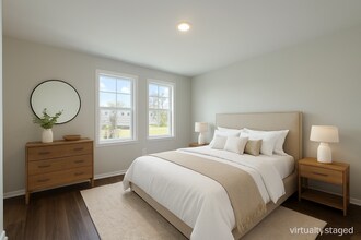 308 Carolina Spgs Blvd in Apex, NC - Foto de edificio - Building Photo