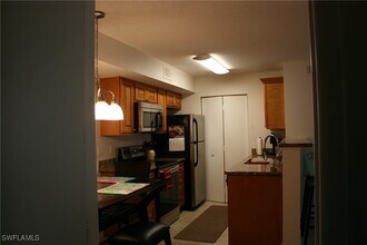 12591 Equestrian Cir in Ft. Myers, FL - Building Photo - Building Photo