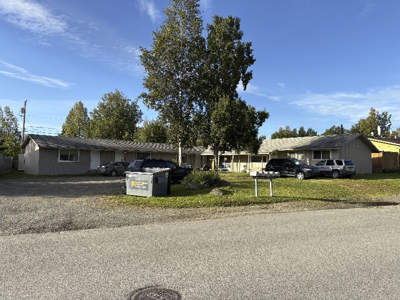 4116 W 88th Ave in Anchorage, AK - Building Photo