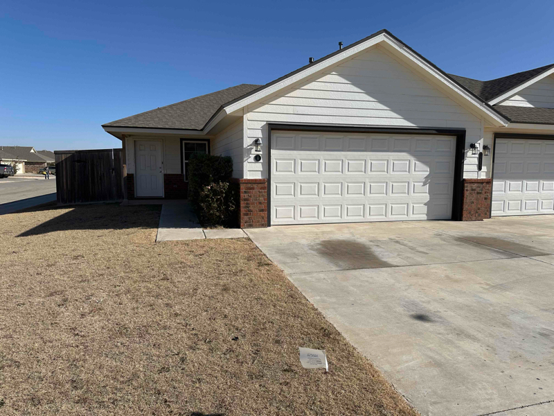 12001 Evanston Ave in Lubbock, TX - Building Photo