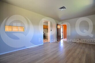1930 E Solano Dr in Phoenix, AZ - Building Photo - Building Photo