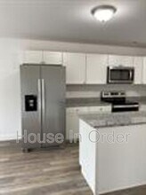 60 Patriot Pl in Mars Hill, NC - Building Photo - Building Photo