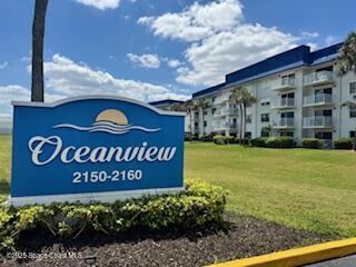 2150 N Hwy A1A in Indialantic, FL - Foto de edificio