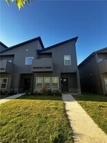 2164 W Million Ln in Fayetteville, AR - Building Photo