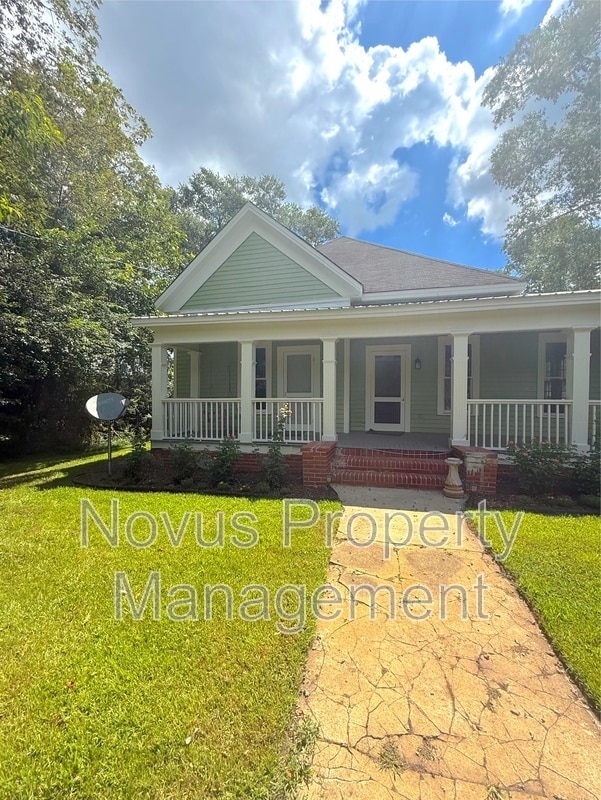 property at 209 Wedowee St