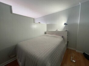 6 Whittier Pl in Boston, MA - Building Photo - Building Photo