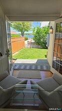 5 Rowland Pl in Westport, CT - Building Photo - Building Photo