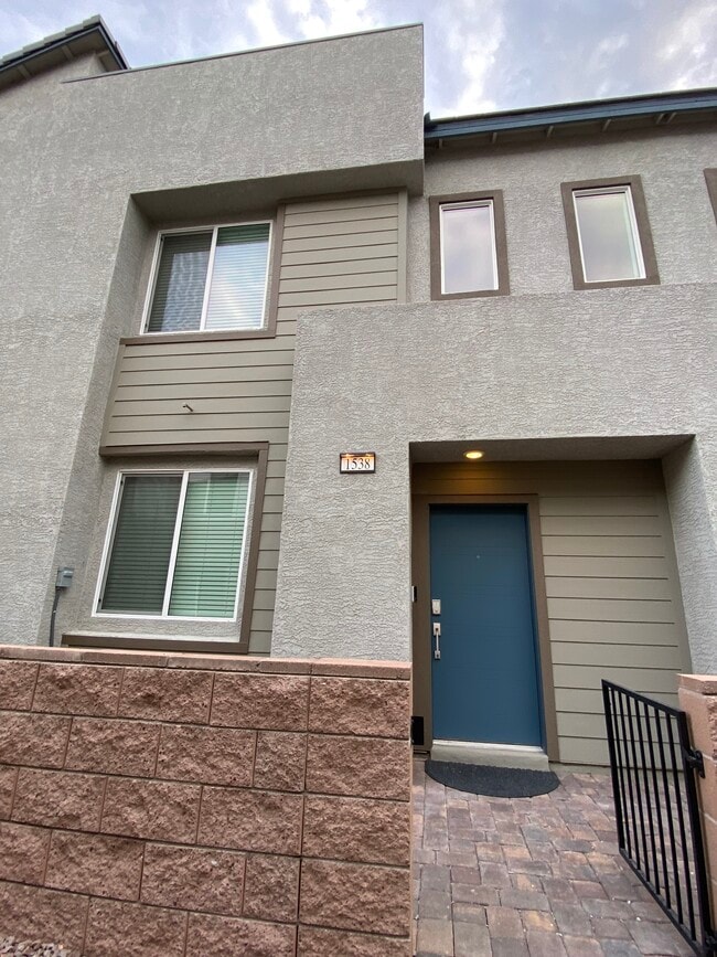 property at 1538 Eliana Xing Pl