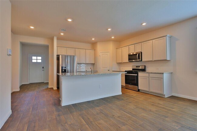 132 Mackinac Ln in Georgetown, TX - Building Photo - Building Photo