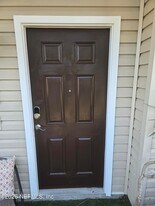 1915 Lago Del Sur Drive in Middleburg, FL - Building Photo