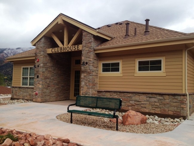 Glenwood Green Apartments in Glenwood Springs, CO - Building Photo - Building Photo