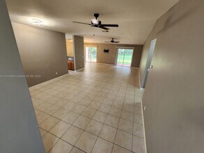 6404 Las Palmas Way in Port St. Lucie, FL - Building Photo - Building Photo