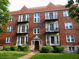 7510 Parkdale Ave, Unit 1E