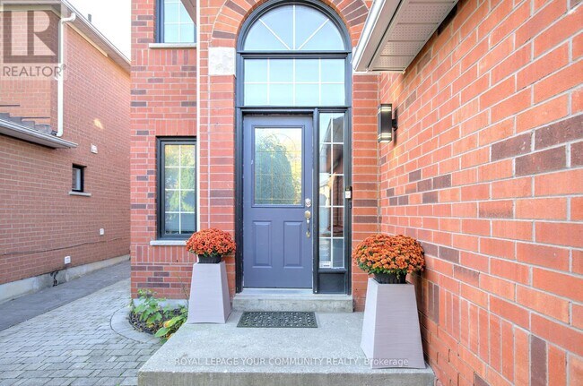 108 Kirkbride Crescent in Vaughan, ON - Building Photo - Building Photo