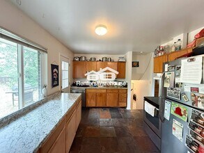 4565 Moorhead Ave in Boulder, CO - Building Photo - Building Photo