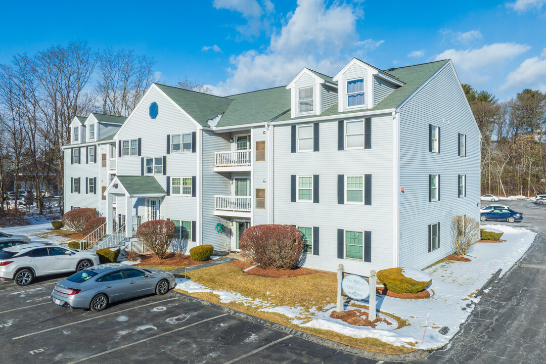 Village at Tewksbury in Tewksbury, MA - Building Photo