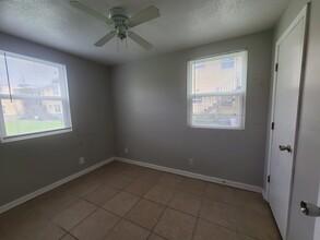 3818 N Canal St, Unit 109 in Jacksonville, FL - Building Photo - Building Photo