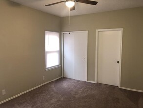 3453 Ridge Country St in San Antonio, TX - Building Photo - Building Photo