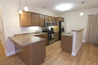 Merrit Commons in Moon Township, PA - Building Photo - Building Photo