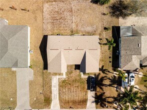 1733 NE 7th Pl in Cape Coral, FL - Building Photo - Building Photo
