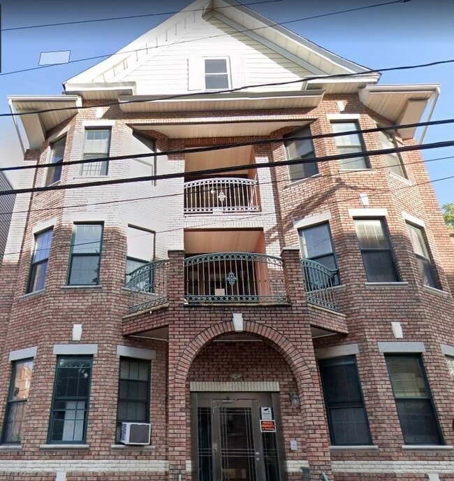 41 Van Reypen St-Unit -3L in Jersey City, NJ - Building Photo - Building Photo