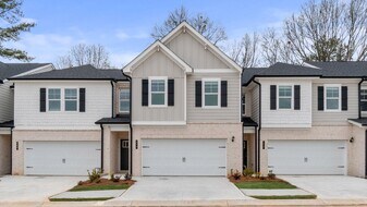 Diamante in Stockbridge, GA - Building Photo