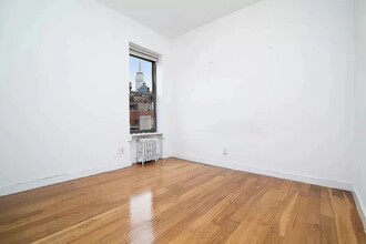 48 Bedford St in New York, NY - Building Photo - Building Photo