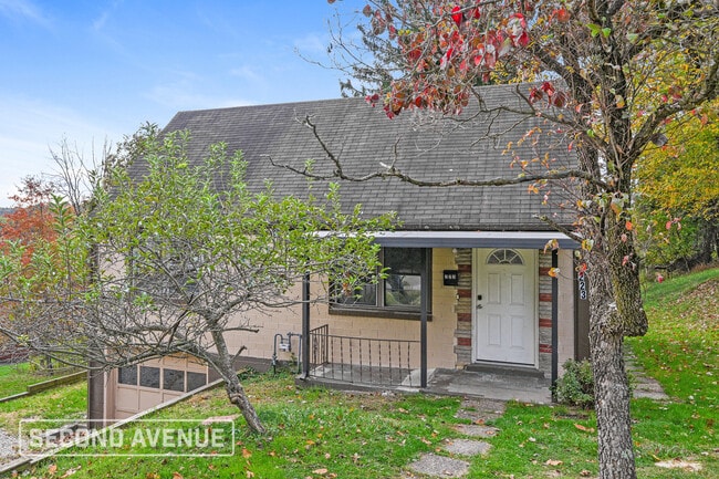 property at 223 Auburn St