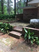 1100 Glenwood Dr in Ruston, LA - Foto de edificio - Building Photo