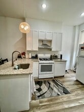 334 Communipaw Ave in Jersey City, NJ - Foto de edificio - Building Photo