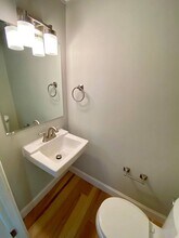 5 Bohn Ct in Rosedale, MD - Building Photo - Building Photo