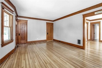 744 Tacoma Ave in Buffalo, NY - Building Photo - Building Photo