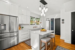 37 Harmon St in Hamden, CT - Building Photo