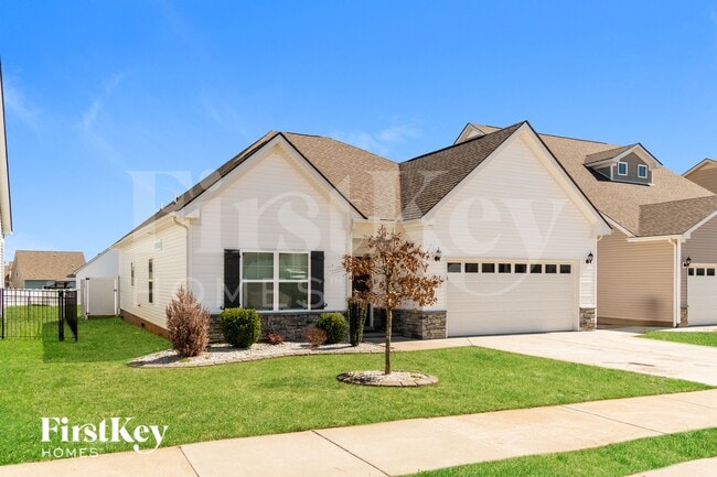 property at 1907 Albarado Trl