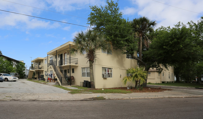 1230 W 3rd St in Jacksonville, FL - Foto de edificio - Other