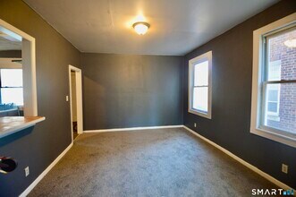 308 Willow St in Bridgeport, CT - Building Photo - Building Photo