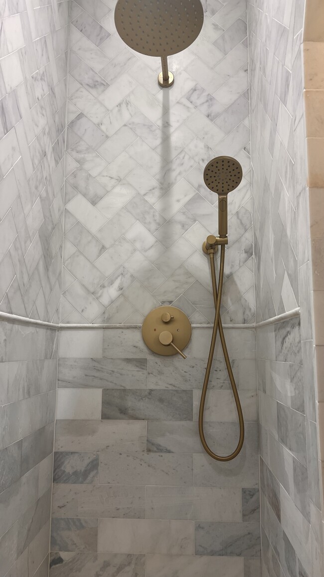 6904 S Fitzgerald St in Tampa, FL - Foto de edificio - Building Photo