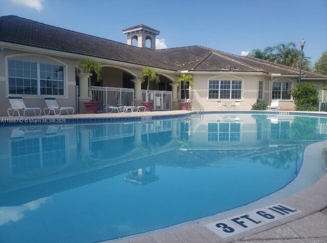 property at 5035 Wiles Rd