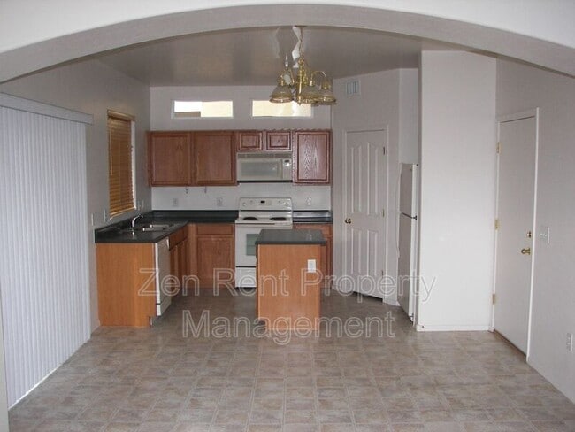 4171 E Gail Dr in Gilbert, AZ - Building Photo - Building Photo