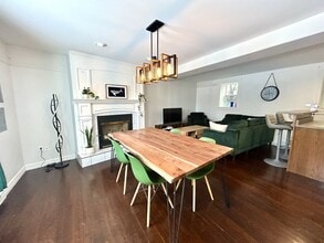 6 Duckworth St in St John's, NL - Building Photo - Building Photo