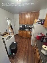 6750 N Hermitage Ave in Chicago, IL - Building Photo - Building Photo